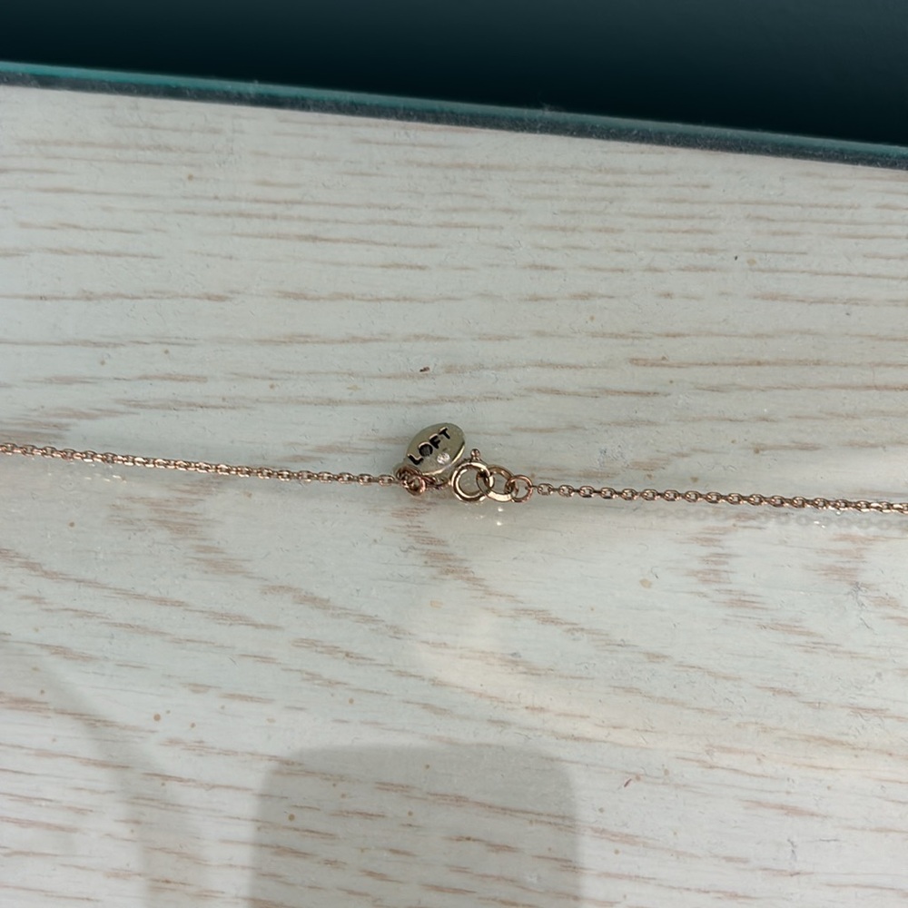 Ann Taylor LOFT Gold Circle Necklace - Picture 3 of 6